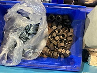 Partij bevestigingsmateriaal - afbeelding 10 van  15