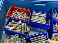 Partij bevestigingsmateriaal - afbeelding 15 van  15
