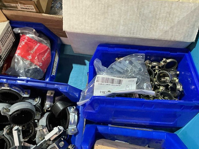 Partij bevestigingsmateriaal - afbeelding 13 van  16