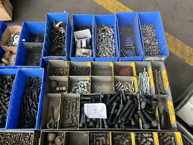 Partij bevestigingsmateriaal - afbeelding 7 van  23