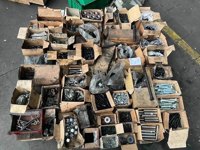 Partij bevestigingsmateriaal - afbeelding 21 van  23