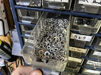 Partij bevestigingsmateriaal - afbeelding 26 van  61