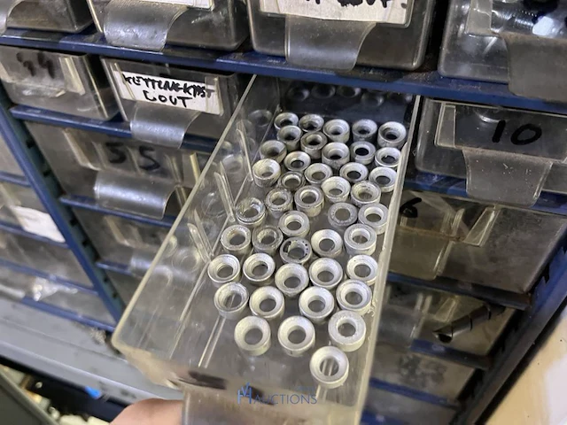Partij bevestigingsmateriaal - afbeelding 29 van  61