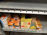 Partij bevestigingsmateriaal - afbeelding 1 van  5