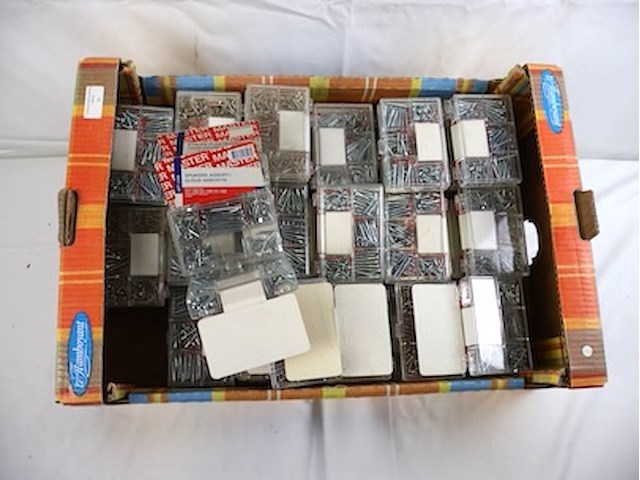 Partij bevestigingsmateriaal - afbeelding 1 van  5