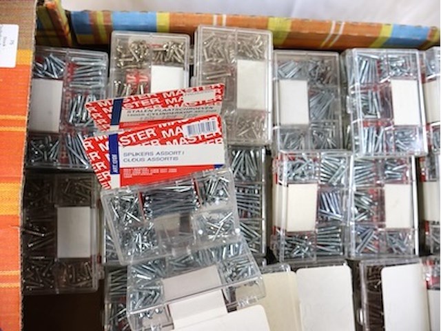 Partij bevestigingsmateriaal - afbeelding 2 van  5