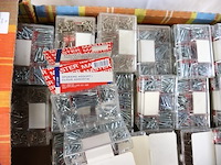 Partij bevestigingsmateriaal - afbeelding 2 van  5