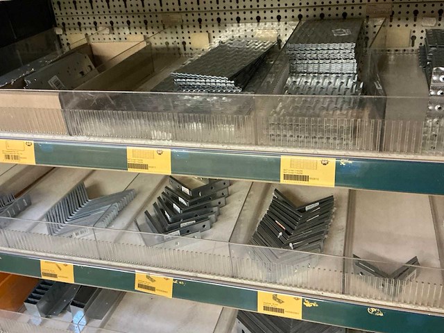 Partij bevestigingsmateriaal - afbeelding 16 van  32