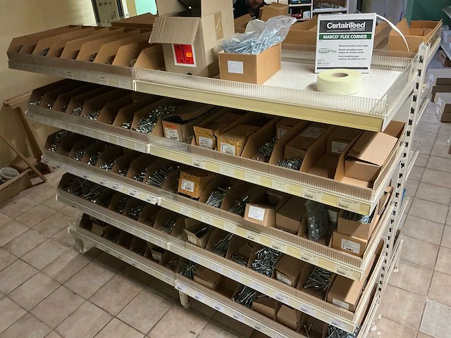 Partij bevestigingsmateriaal - afbeelding 1 van  16