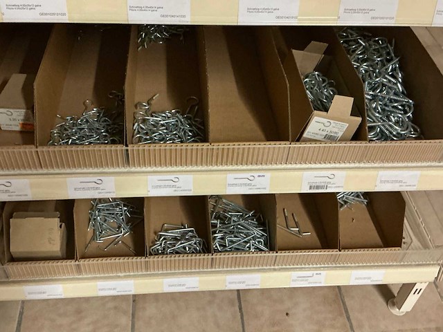 Partij bevestigingsmateriaal - afbeelding 12 van  16