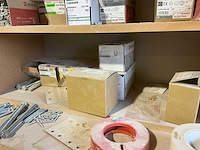 Partij bevestigingsmateriaal - afbeelding 19 van  21