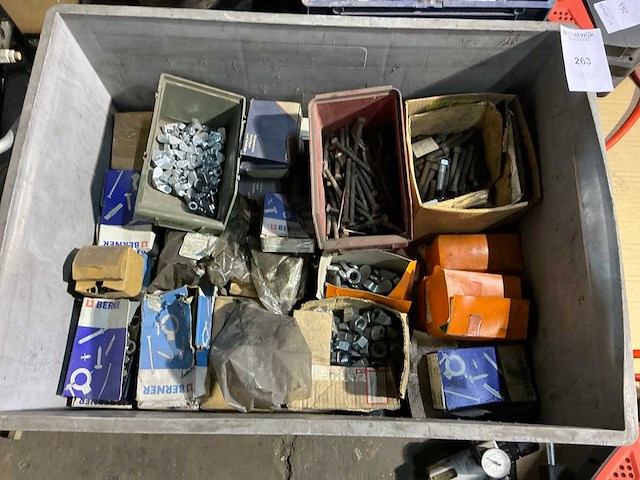 Partij bevestigingsmateriaal - afbeelding 2 van  9