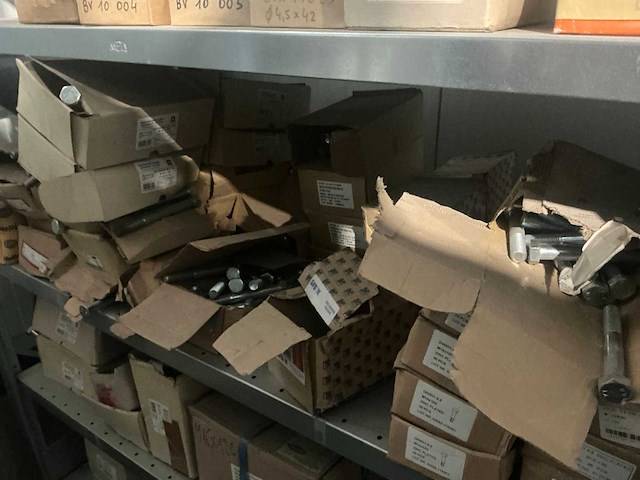 Partij bevestigingsmateriaal - afbeelding 5 van  16