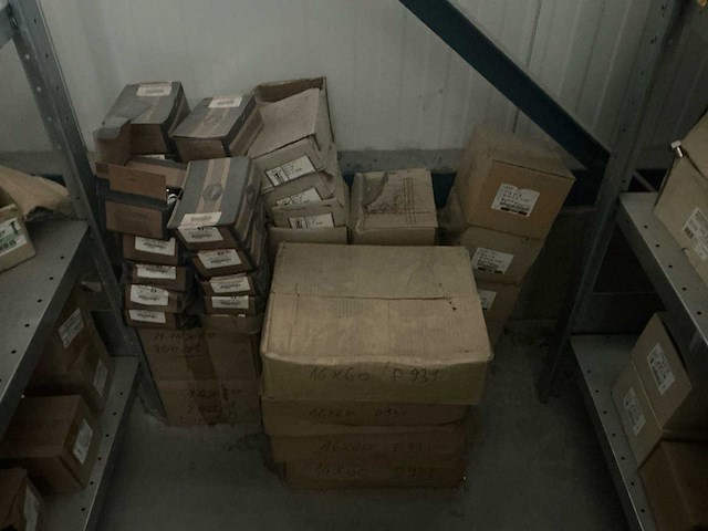 Partij bevestigingsmateriaal - afbeelding 8 van  16