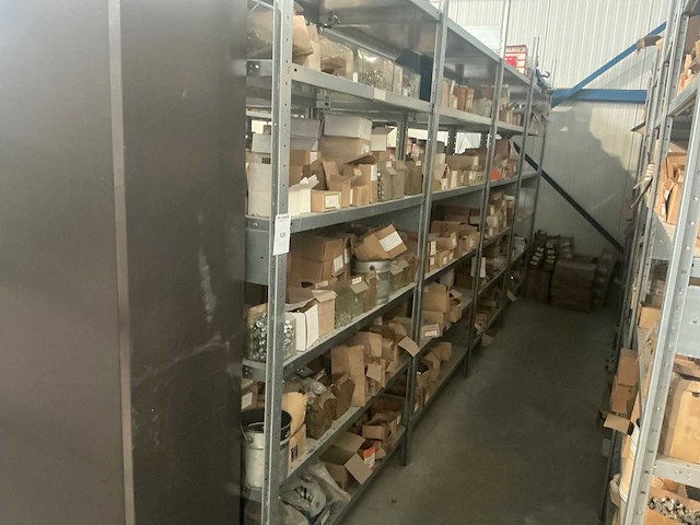 Partij bevestigingsmateriaal - afbeelding 1 van  12