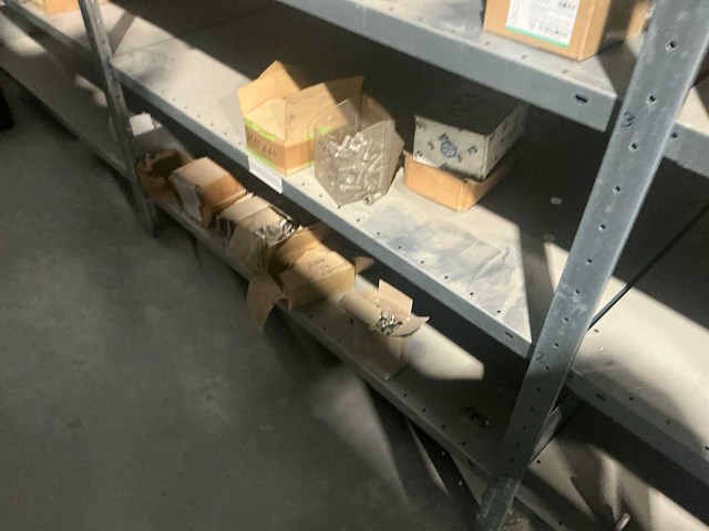 Partij bevestigingsmateriaal - afbeelding 2 van  13