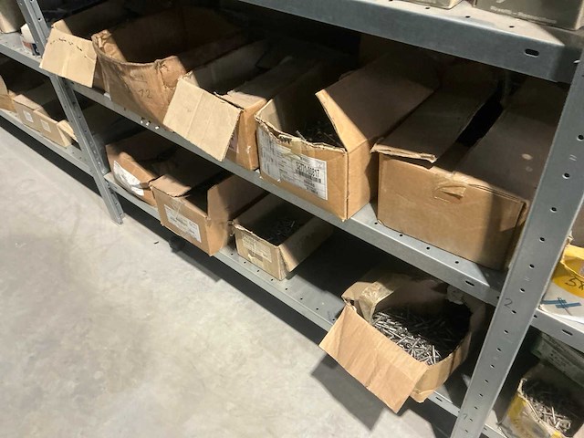 Partij bevestigingsmateriaal - afbeelding 15 van  18