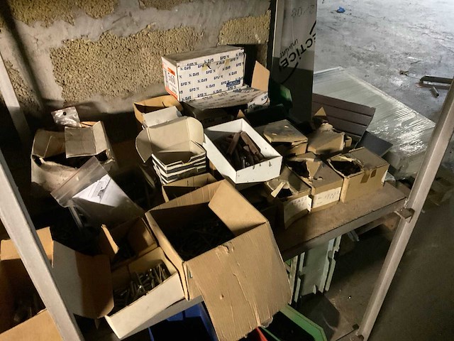 Partij bevestigingsmateriaal - afbeelding 4 van  4