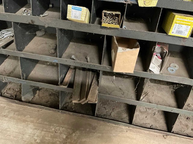 Partij bevestigingsmateriaal - afbeelding 1 van  5