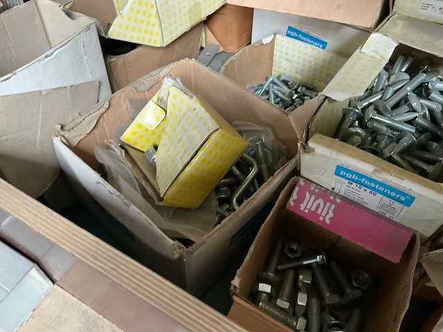 Partij bevestigingsmateriaal - afbeelding 1 van  12