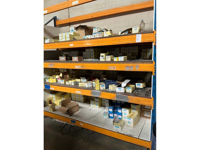 Partij bevestigingsmateriaal - afbeelding 11 van  18