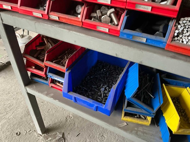 Partij bevestigingsmateriaal - afbeelding 12 van  48