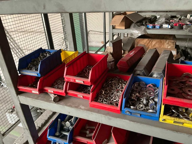 Partij bevestigingsmateriaal - afbeelding 13 van  48