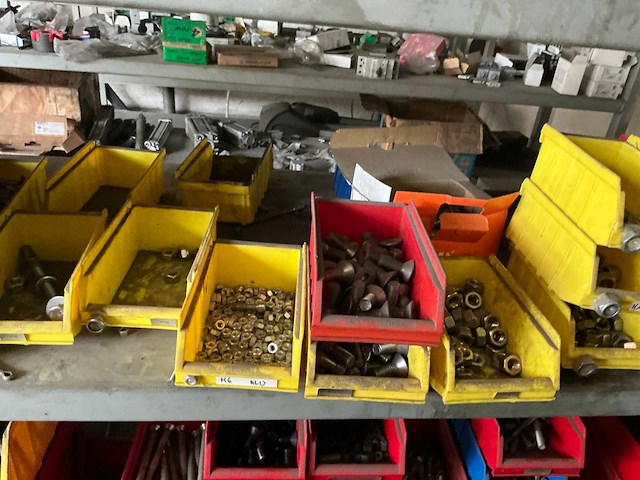 Partij bevestigingsmateriaal - afbeelding 15 van  48