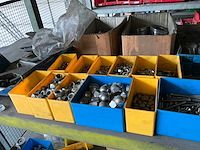 Partij bevestigingsmateriaal - afbeelding 48 van  48