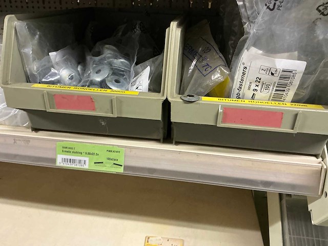 Partij bevestigingsmateriaal - afbeelding 35 van  50