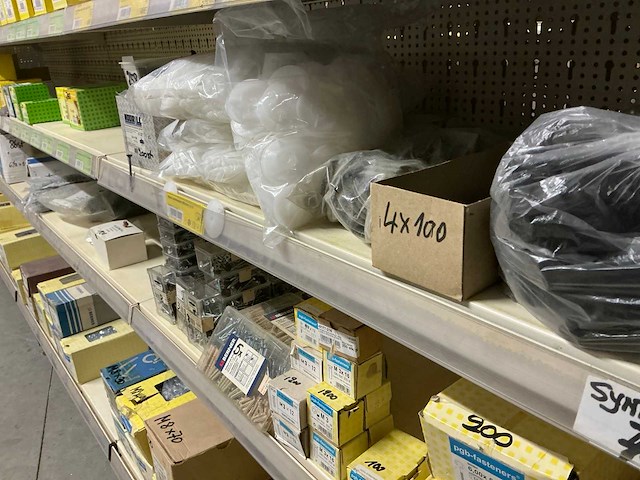 Partij bevestigingsmateriaal - afbeelding 16 van  22