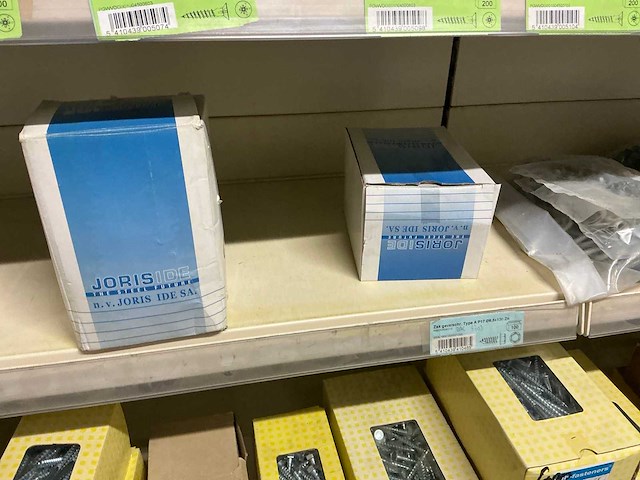 Partij bevestigingsmateriaal - afbeelding 18 van  22