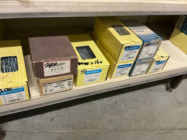 Partij bevestigingsmateriaal - afbeelding 40 van  50