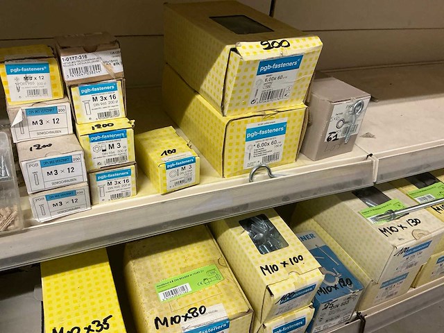 Partij bevestigingsmateriaal - afbeelding 50 van  50