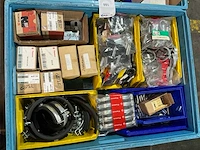 Partij bevestigingsmateriaal - afbeelding 16 van  16