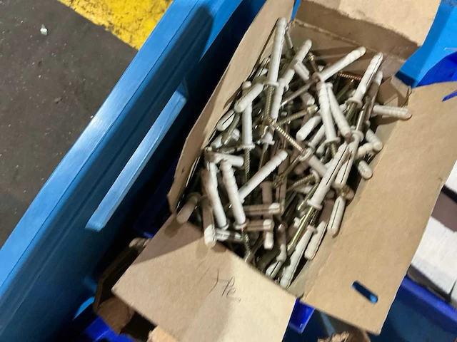 Partij bevestigingsmateriaal - afbeelding 3 van  12