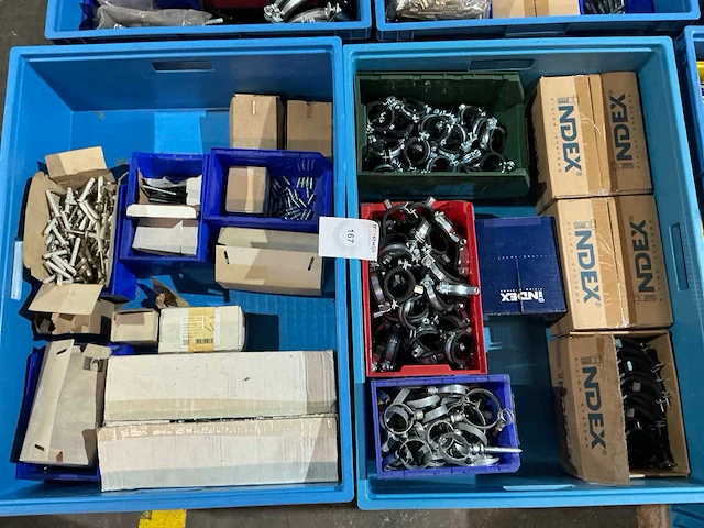 Partij bevestigingsmateriaal - afbeelding 1 van  12