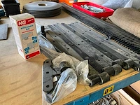 Partij bevestigingsmateriaal - afbeelding 31 van  85