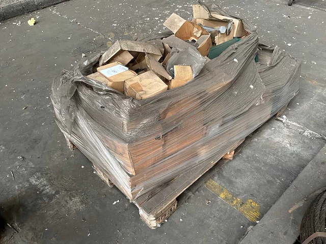 Partij bevestigingsmateriaal - afbeelding 3 van  3