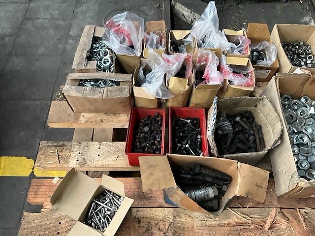 Partij bevestigingsmateriaal - afbeelding 11 van  47
