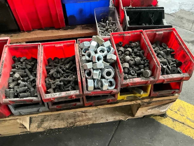 Partij bevestigingsmateriaal - afbeelding 27 van  47