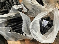 Partij bevestigingsmateriaal - afbeelding 31 van  47