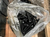 Partij bevestigingsmateriaal - afbeelding 32 van  47