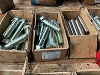 Partij bevestigingsmateriaal - afbeelding 39 van  47
