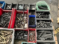Partij bevestigingsmateriaal - afbeelding 44 van  47