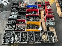 Partij bevestigingsmateriaal - afbeelding 45 van  47
