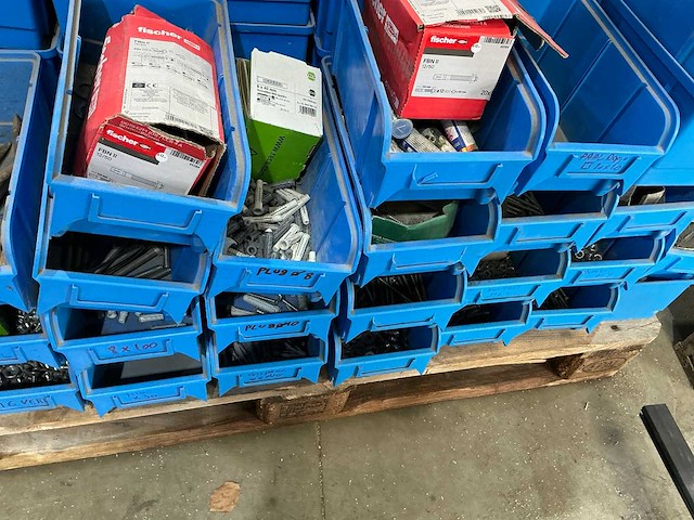 Partij bevestigingsmaterialen - afbeelding 3 van  4