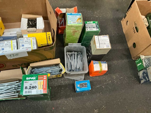 Partij bevestigingsmaterialen - afbeelding 2 van  4