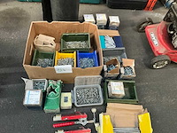 Partij bevestigingsmaterialen - afbeelding 2 van  3
