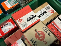 Partij bevestigingsmaterialen - afbeelding 2 van  16